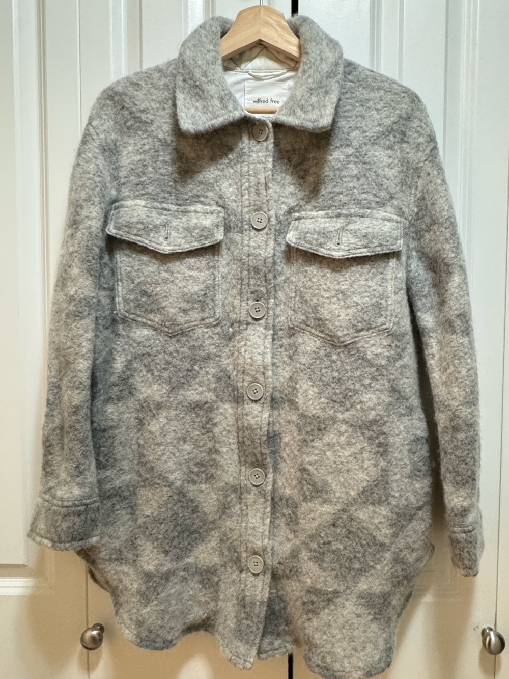 Aritzia Wilfred Free The Ganna Shirt Jacket
